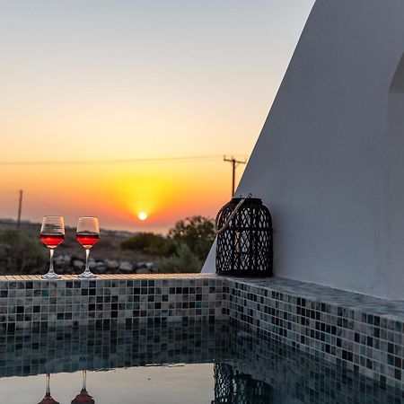Theophrasti Suites Foinikiá Zewnętrze zdjęcie