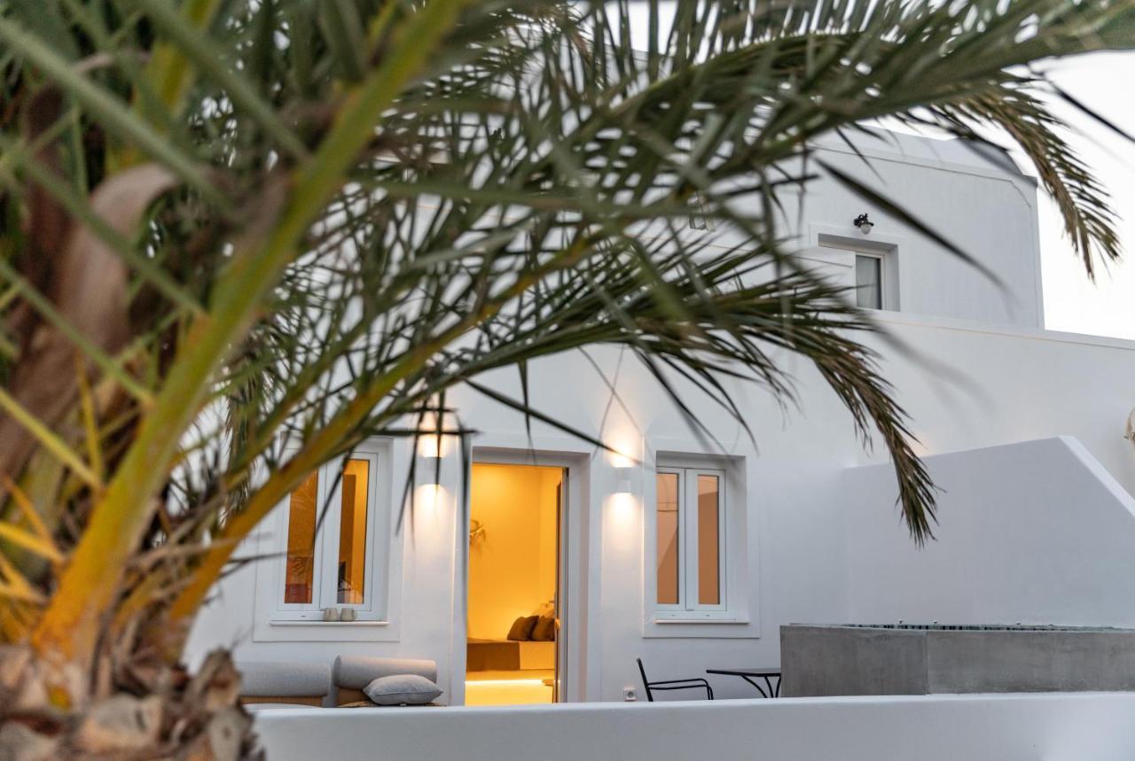 Theophrasti Suites Foinikiá Zewnętrze zdjęcie