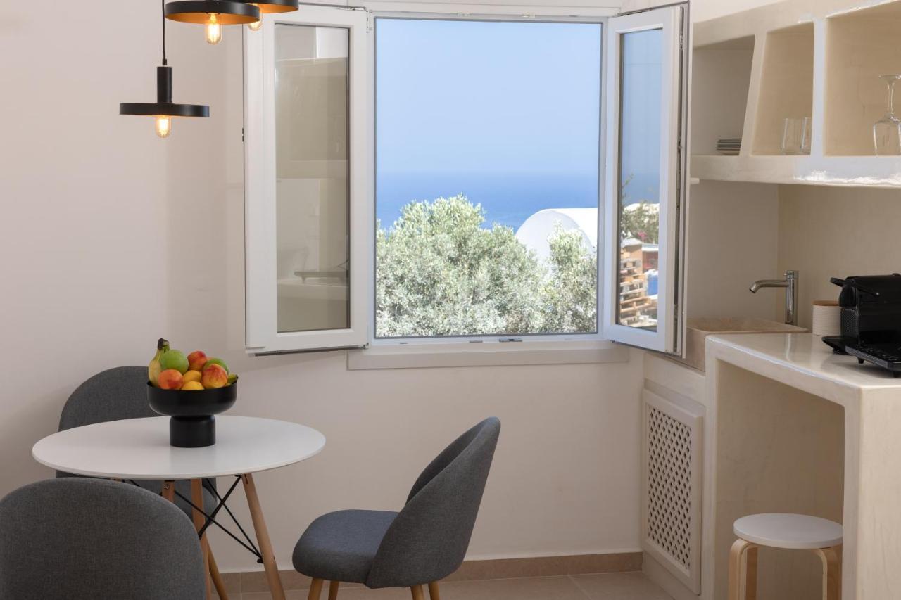 Theophrasti Suites Foinikiá Zewnętrze zdjęcie
