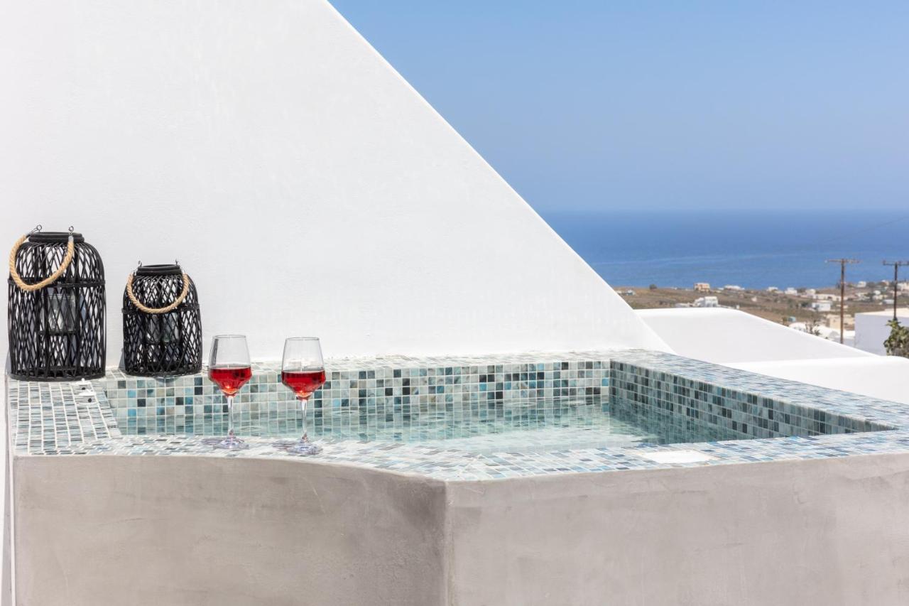 Theophrasti Suites Foinikiá Zewnętrze zdjęcie