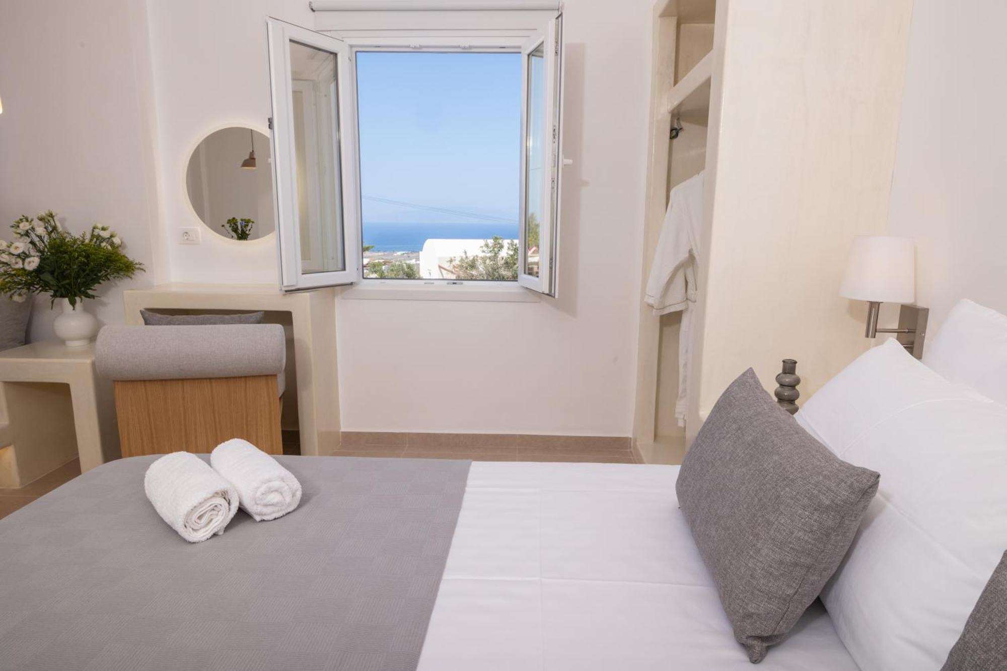 Theophrasti Suites Foinikiá Zewnętrze zdjęcie