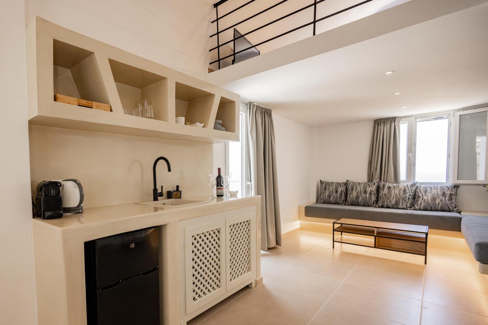 Theophrasti Suites Foinikiá Pokój zdjęcie