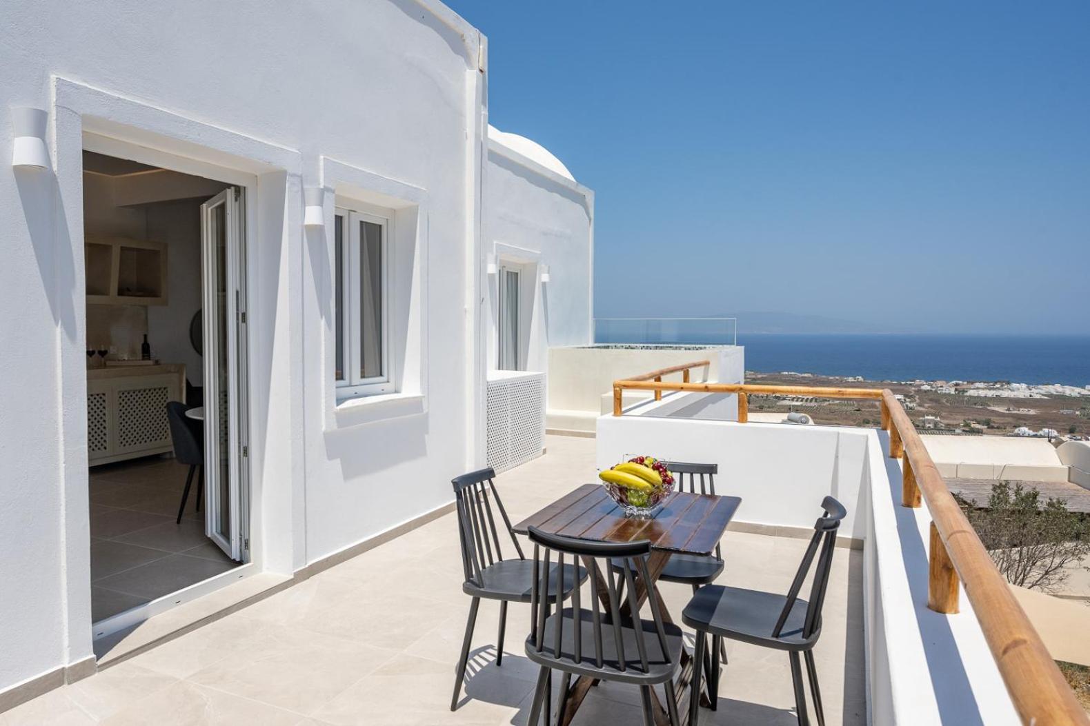 Theophrasti Suites Foinikiá Zewnętrze zdjęcie